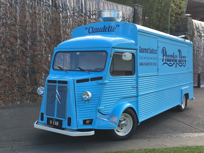 claudette-mobile-seafood-van